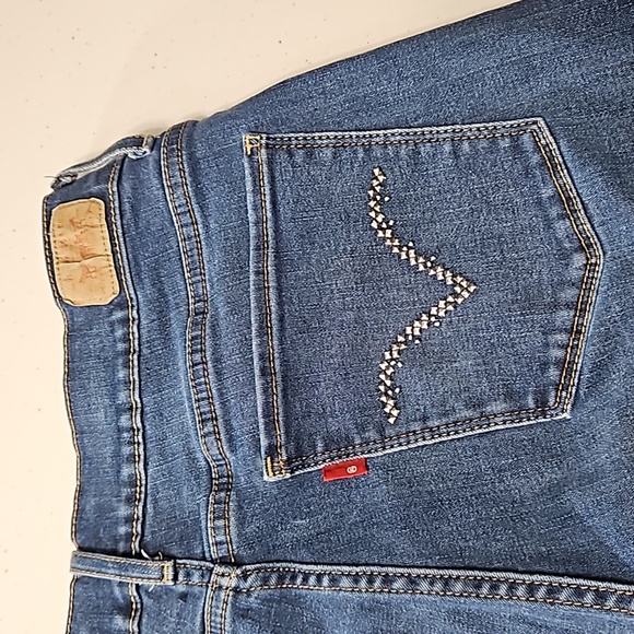 LEVI'S 512 perfectly slimming bootcut jeans - Picture 7 of 16